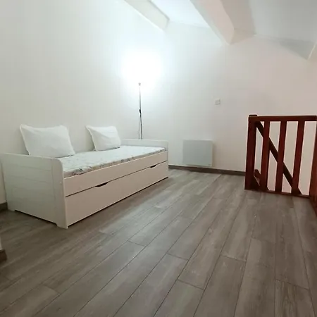 Apartment Spacious Sea View At 50m From The *